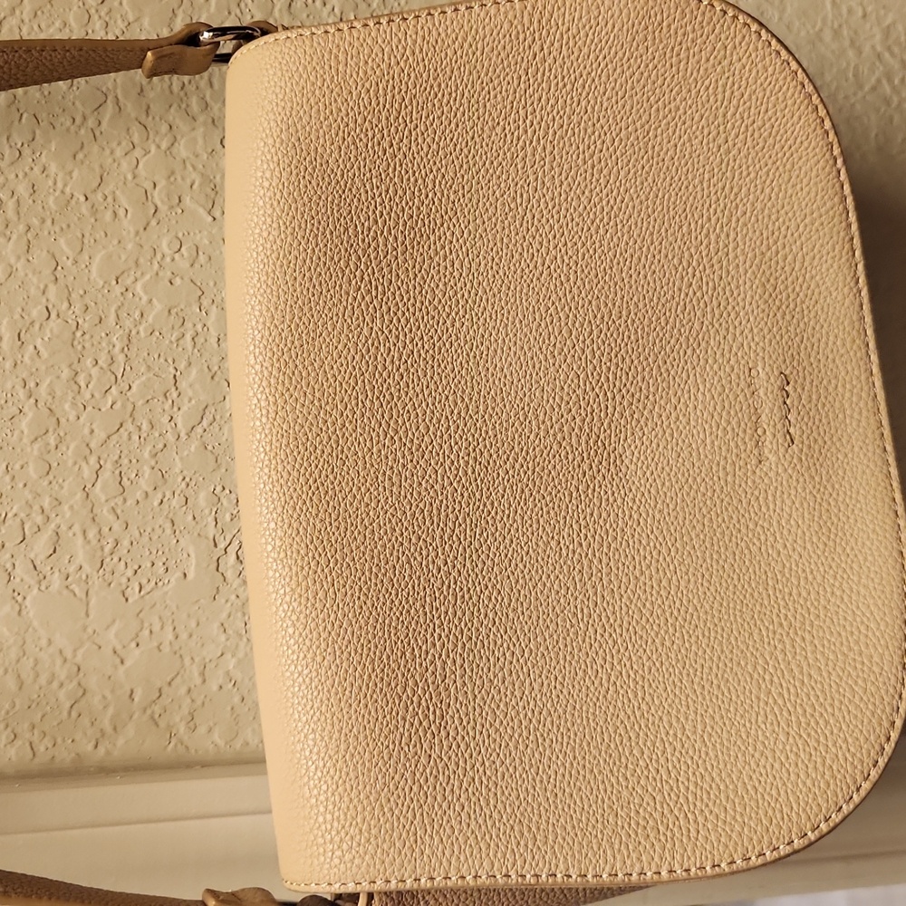 Cream/Tan Crossbody bag